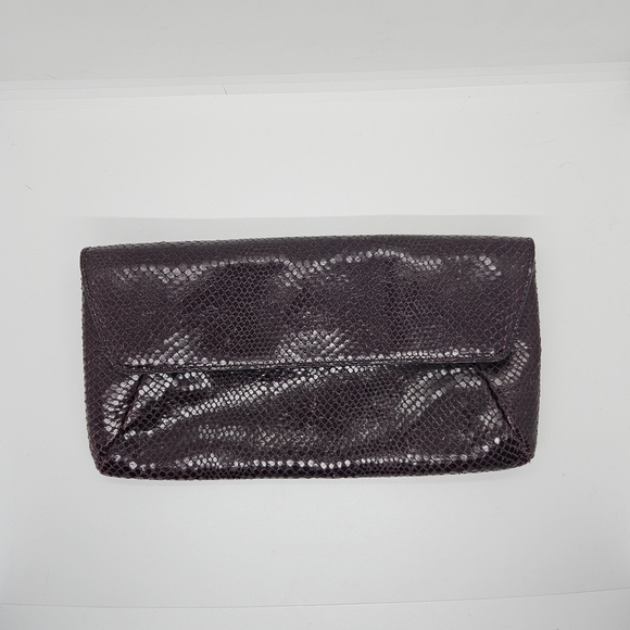 Ann Taylor dark purple leather clutch with snakeskin texture - Picture 1 of 9